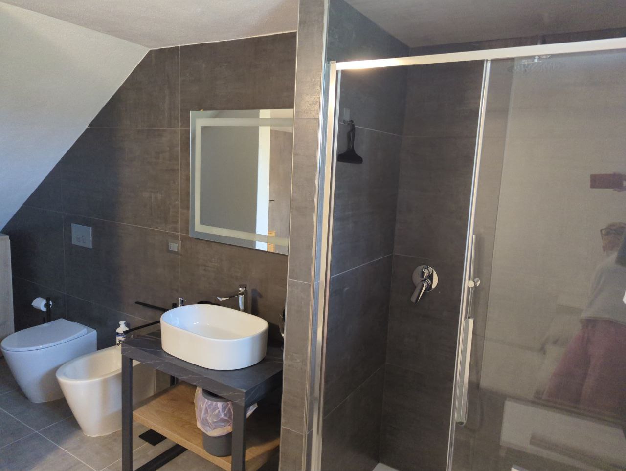 Bathroom 2